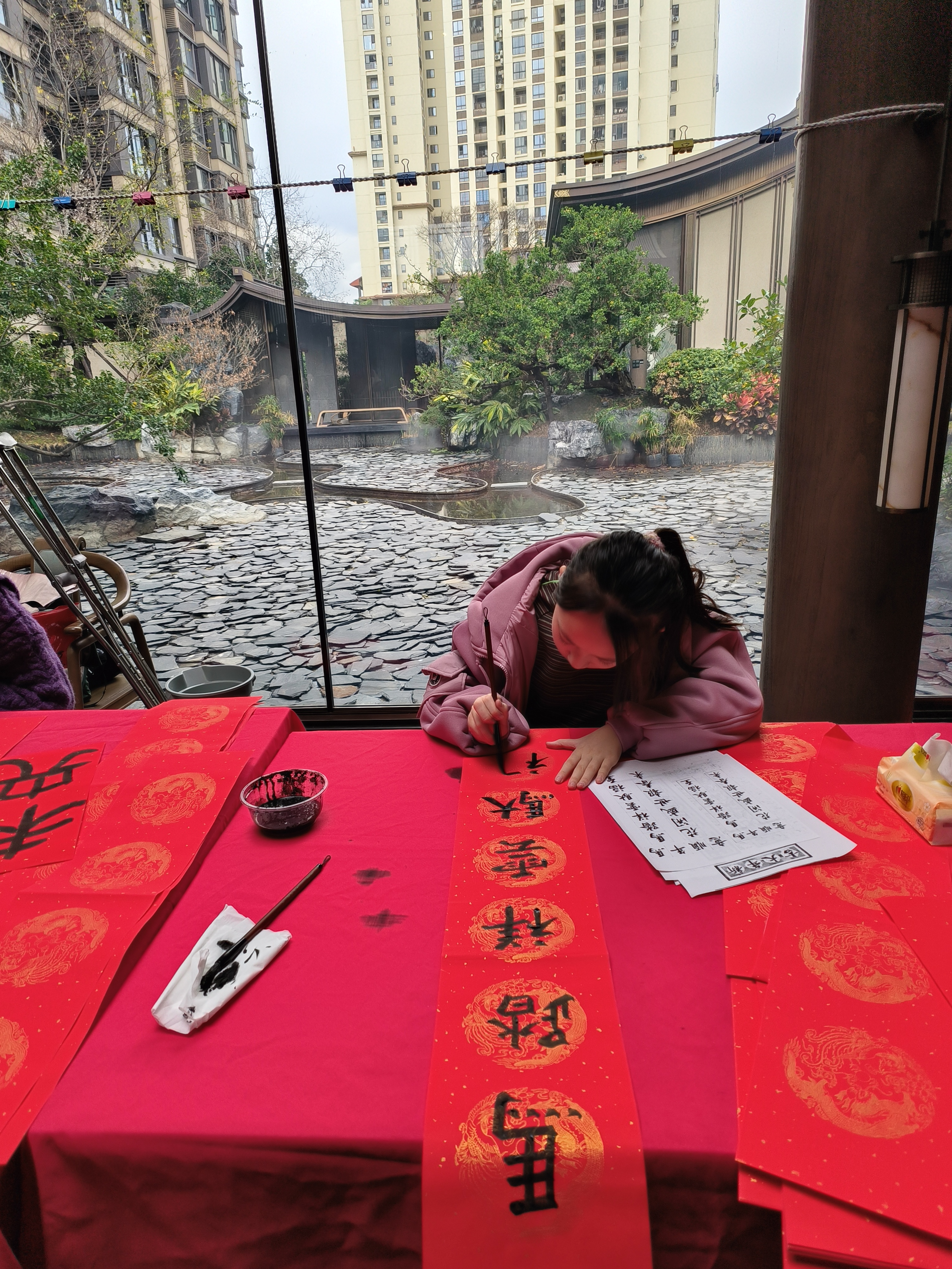 美好生活，即得相伴。🌹🌹🌹