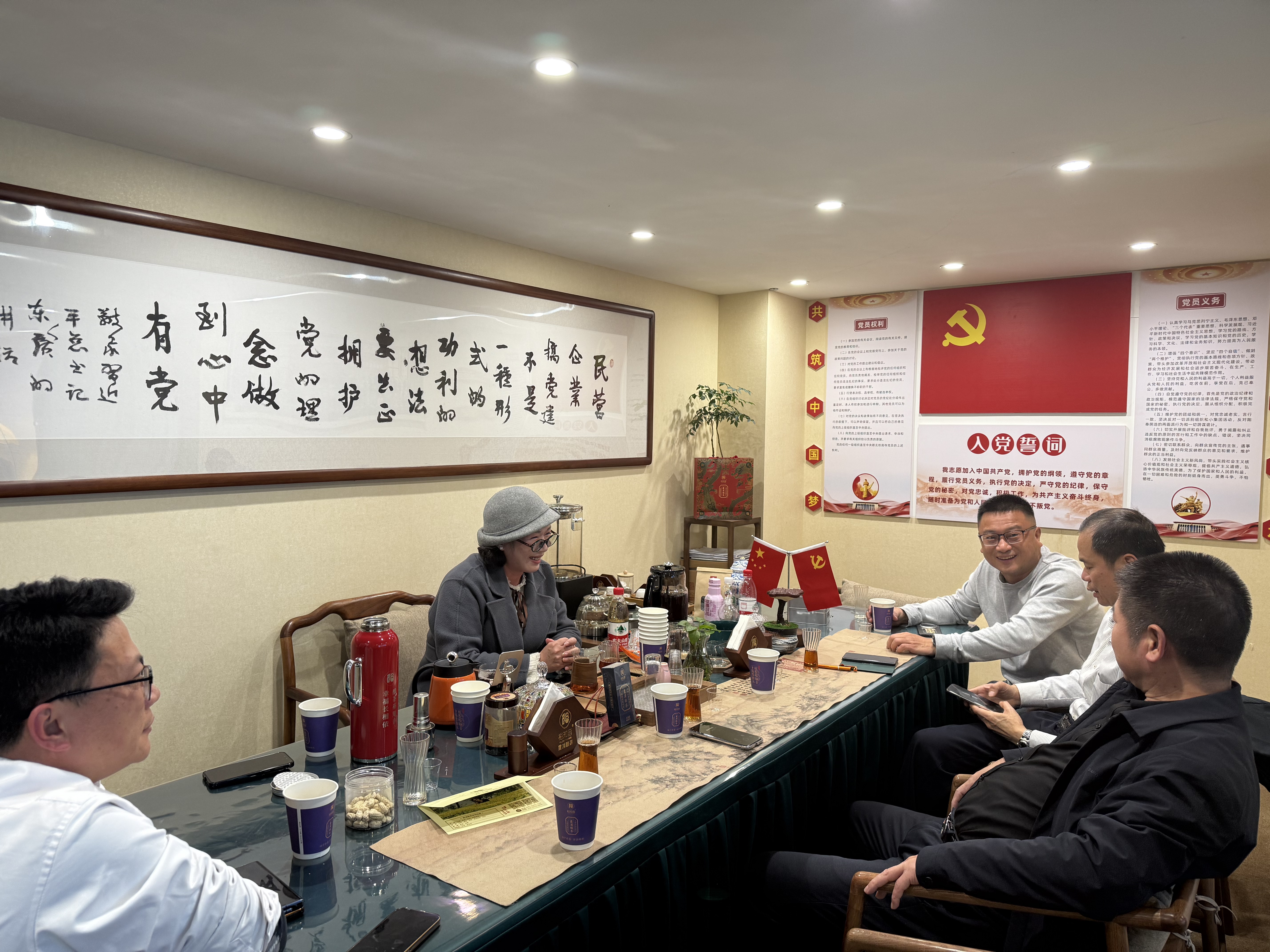 《霞浦拜访优秀企业》
     2月10日，泉州东亮企业杨志勇、张国融、辜燕燕，福建省海峡两岸经济发