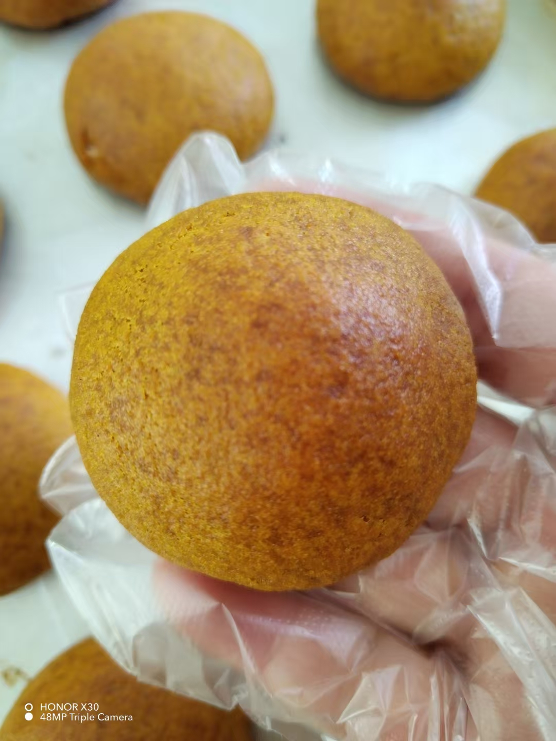 手工酥皮小火腿月饼