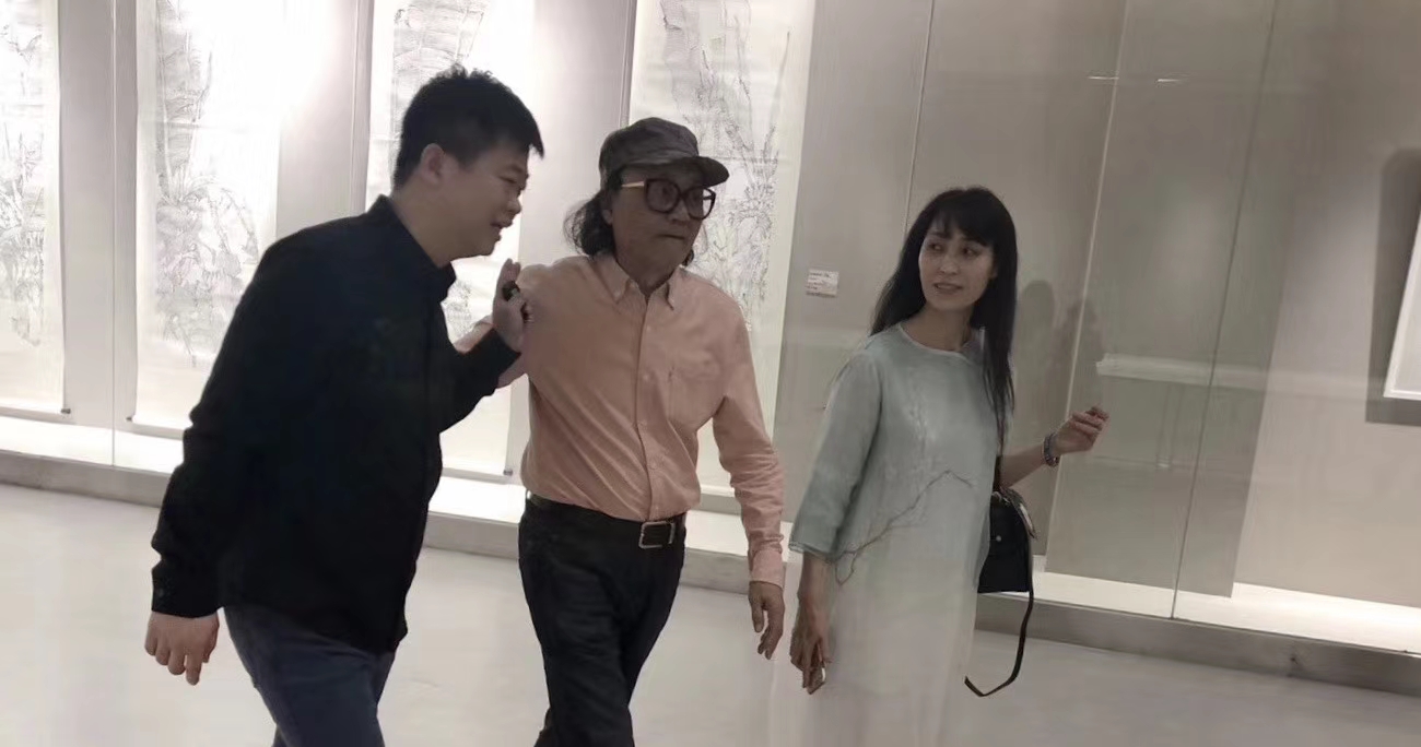 王健林在石齐老师的开幕式致辞。