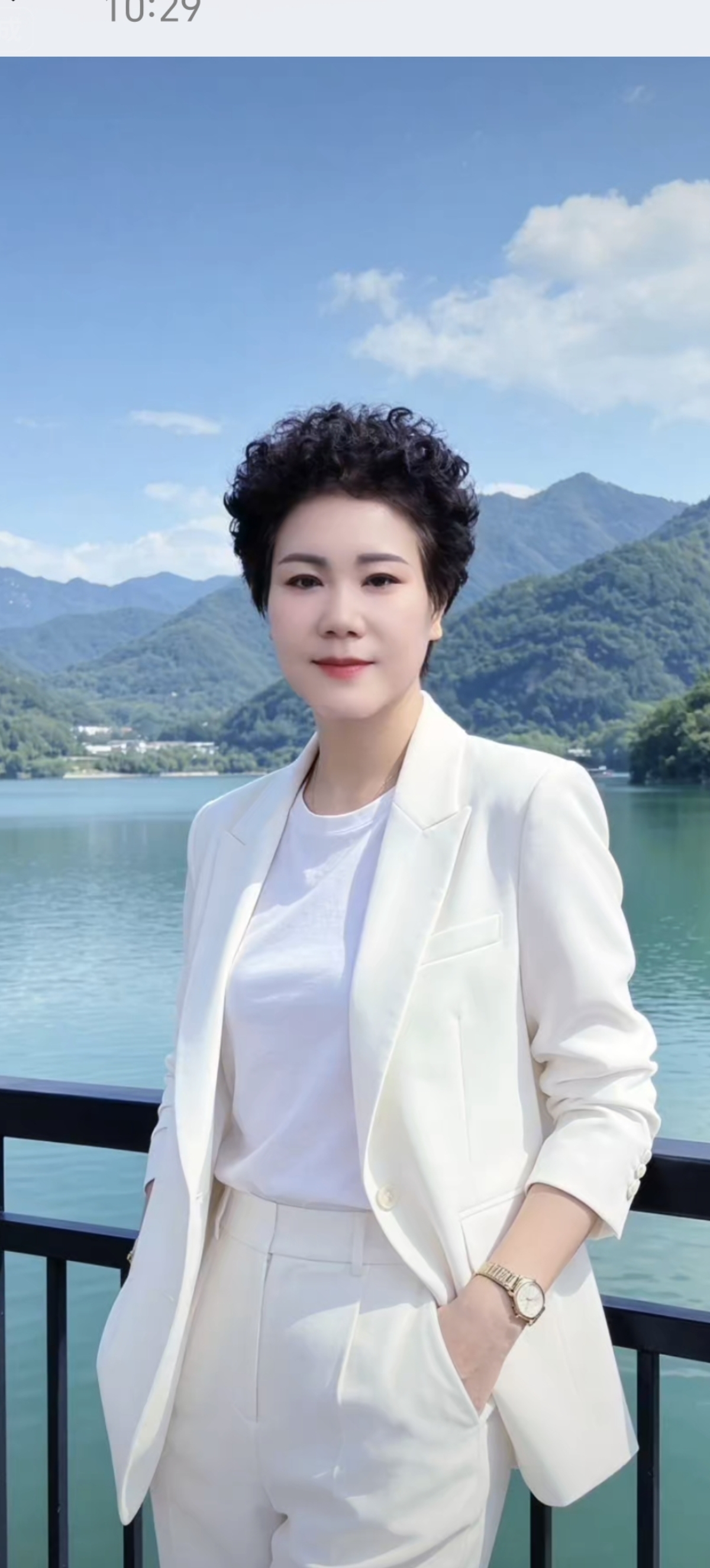 每天坚持服用田田农场蜂胶，蜂王浆，花粉，蜂王浆酒，可以逆龄的。抗衰老，我整整吃了7年了。即得商城可以