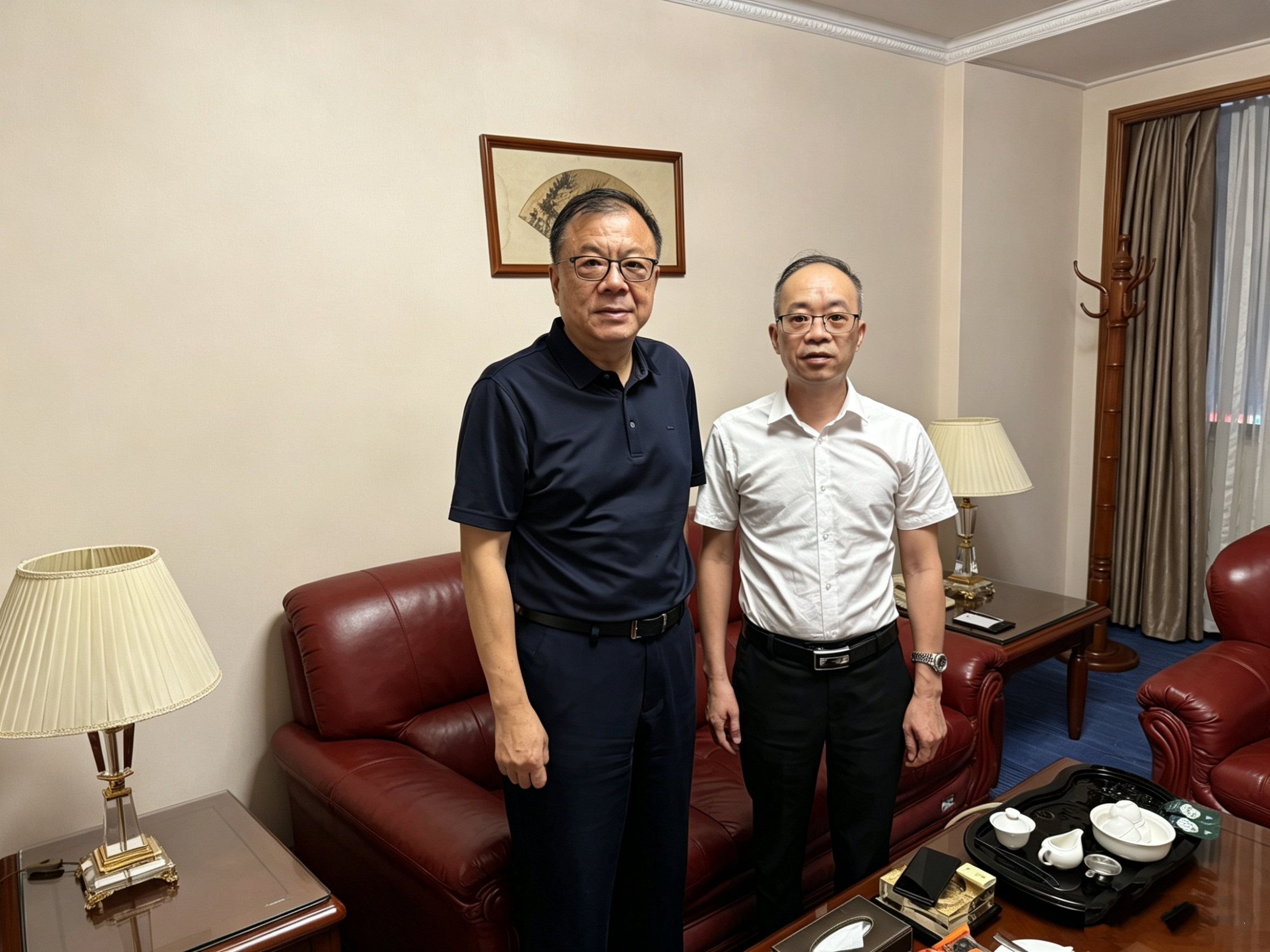 〈参加西安交大泉州孵化中心活动》
    2026年，6月17号，西安交通大学——泉州联合创新孵化中