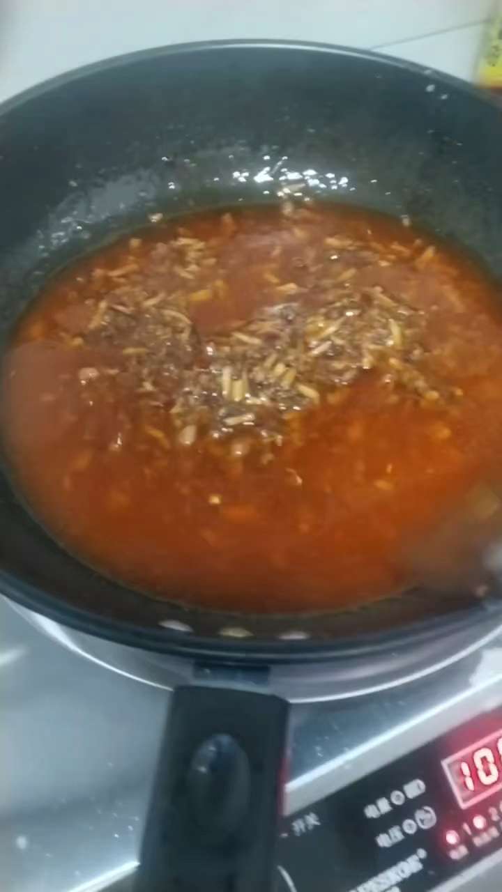 好久没做炸酱了，手生了。
