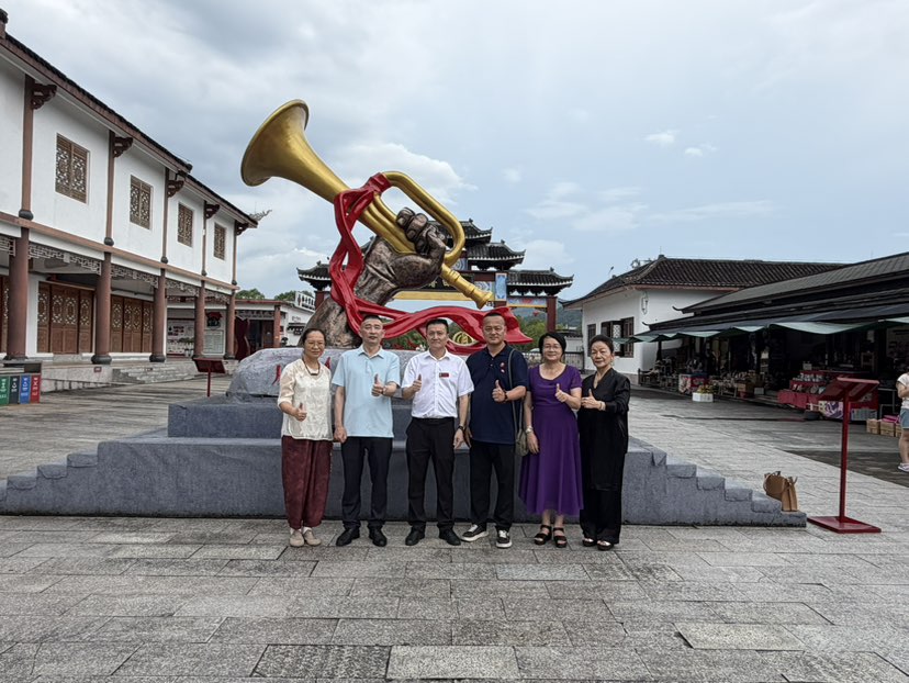 成功从古田开始，文商融合开拓者张亚雄带领即得伙伴们一起走向世界
