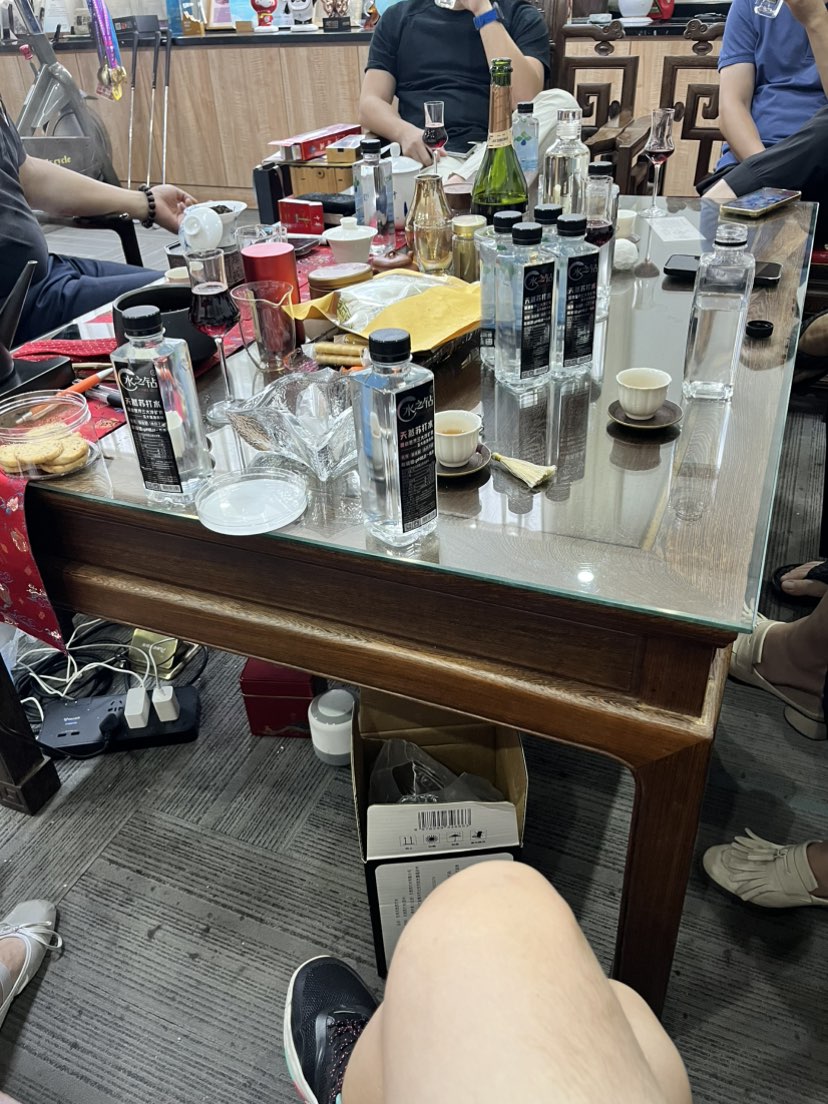 品好水
喝好酒