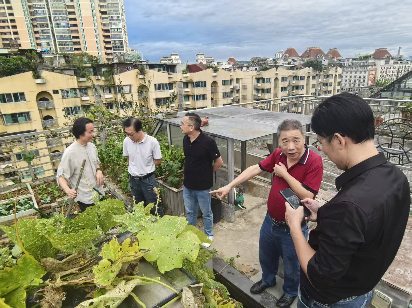 《香江畫刊》｜副主編大雁對羅唐生深度訪談